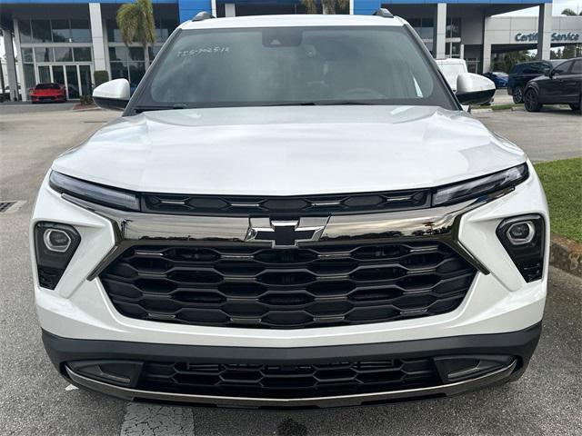 new 2025 Chevrolet TrailBlazer car, priced at $31,425