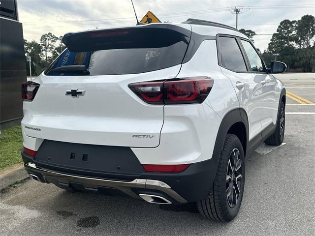 new 2025 Chevrolet TrailBlazer car, priced at $31,425