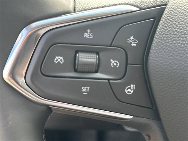 new 2025 Chevrolet Trax car, priced at $25,485