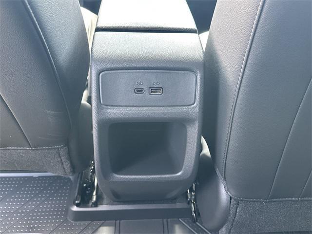 new 2025 Chevrolet Trax car, priced at $25,775