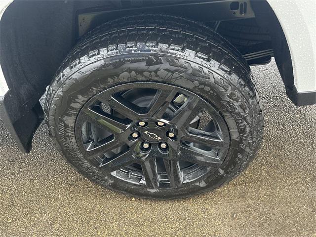 new 2025 Chevrolet Colorado car, priced at $48,915