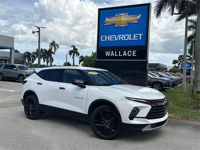new 2025 Chevrolet Blazer car, priced at $39,380