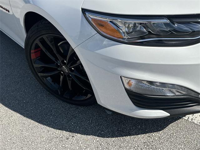 new 2025 Chevrolet Malibu car, priced at $29,295