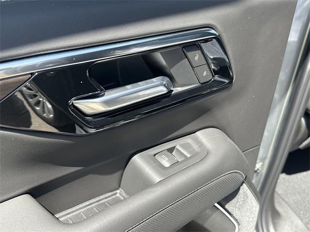 new 2025 Chevrolet Suburban car, priced at $83,120