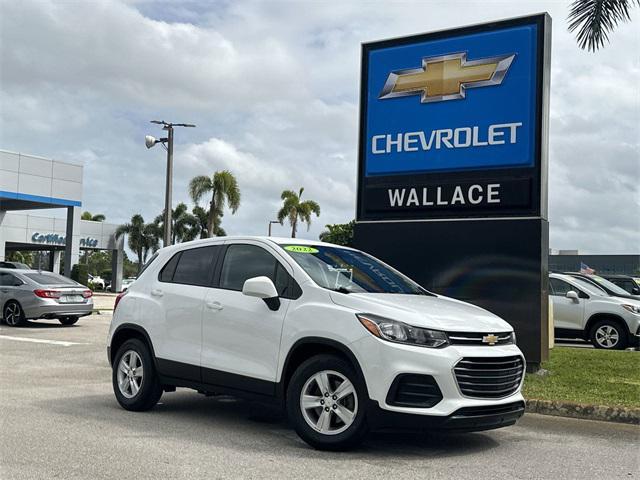 used 2022 Chevrolet Trax car, priced at $17,985