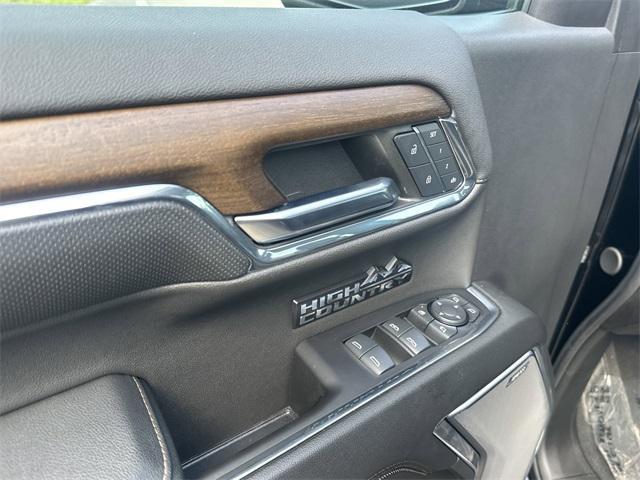 used 2024 Chevrolet Silverado 1500 car, priced at $58,885