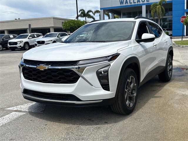new 2025 Chevrolet Trax car, priced at $25,485