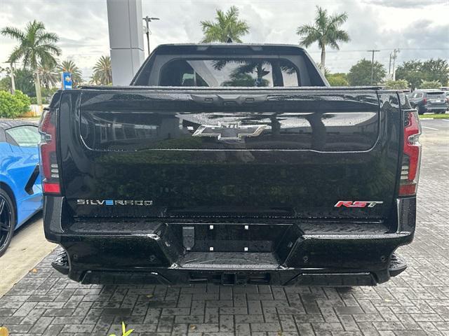 new 2024 Chevrolet Silverado EV car