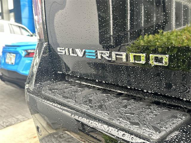 new 2024 Chevrolet Silverado EV car