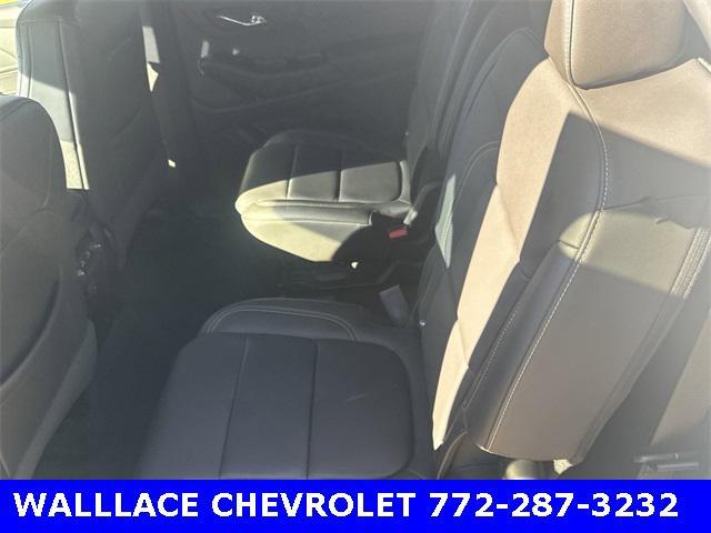 used 2023 Chevrolet Traverse car, priced at $30,985