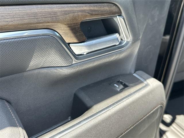new 2025 Chevrolet Silverado 3500 car, priced at $94,175
