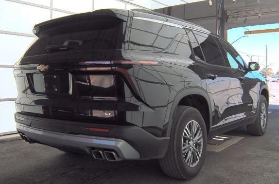 used 2024 Chevrolet Traverse car, priced at $40,985