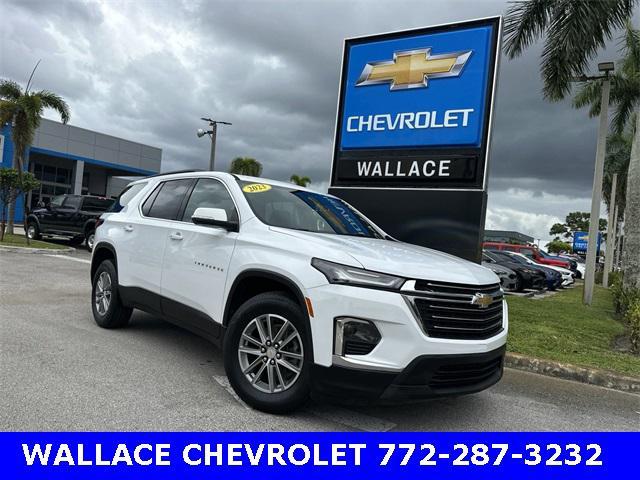 used 2023 Chevrolet Traverse car, priced at $28,985