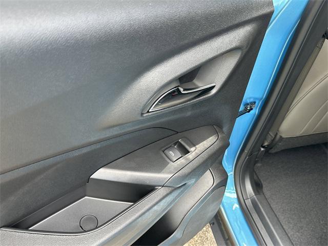 new 2025 Chevrolet Trax car, priced at $27,980