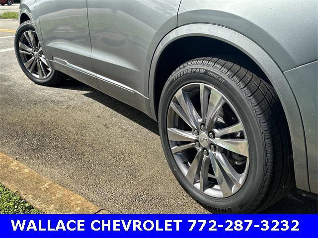 used 2023 Cadillac XT6 car, priced at $36,685