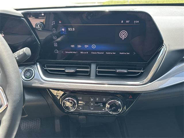new 2025 Chevrolet Trax car, priced at $27,980