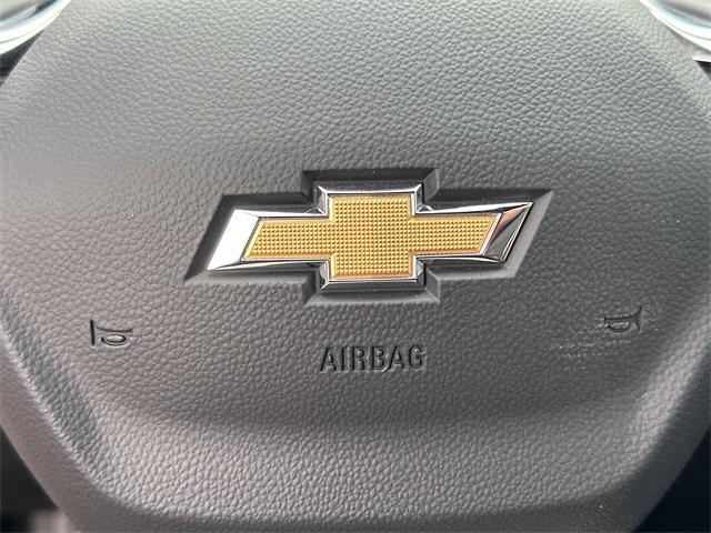new 2025 Chevrolet Equinox car, priced at $33,535