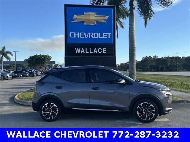 used 2022 Chevrolet Bolt EUV car, priced at $25,885