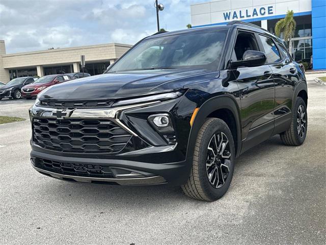 new 2025 Chevrolet TrailBlazer car, priced at $30,835