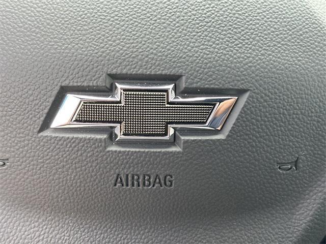 new 2025 Chevrolet Traverse car, priced at $57,095