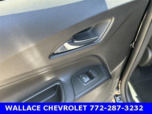 used 2023 Chevrolet Equinox car, priced at $19,885