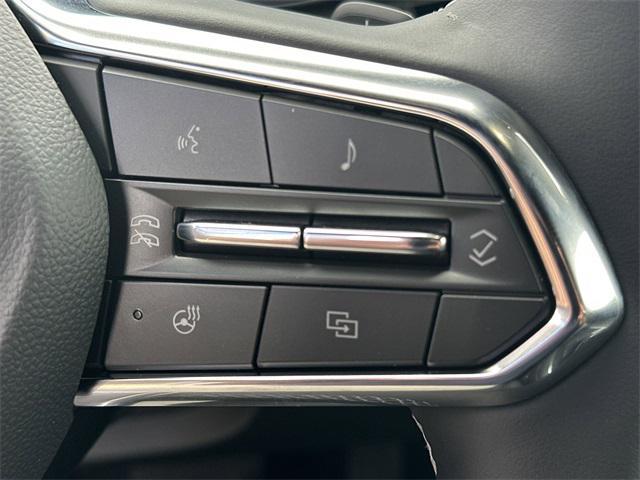 new 2025 Chevrolet Traverse car, priced at $45,195