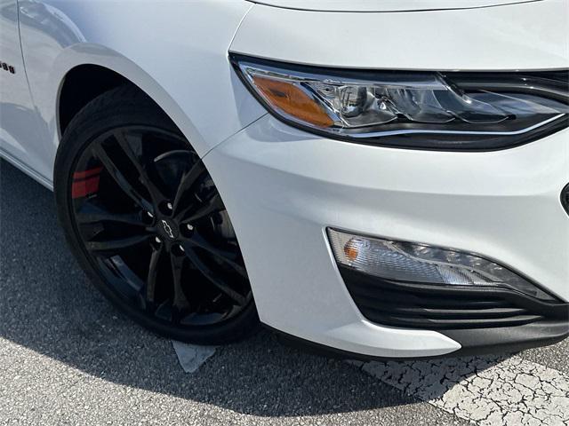 new 2025 Chevrolet Malibu car, priced at $33,490