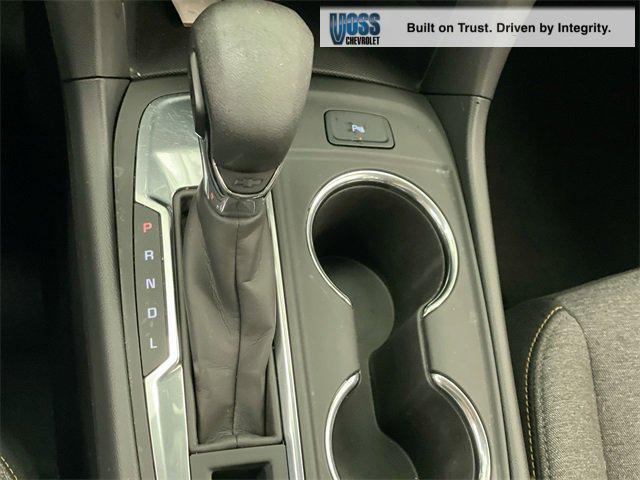 used 2022 Chevrolet Equinox car, priced at $23,498