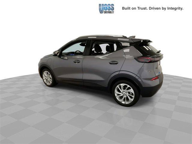 used 2022 Chevrolet Bolt EUV car, priced at $19,998
