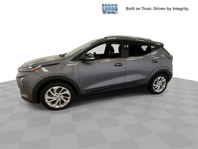 used 2022 Chevrolet Bolt EUV car, priced at $19,998