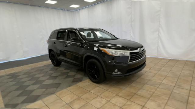 used 2016 Toyota Highlander car, priced at $19,998