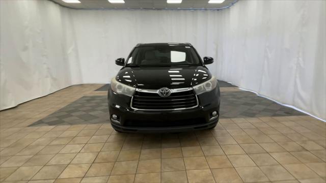 used 2016 Toyota Highlander car, priced at $19,998