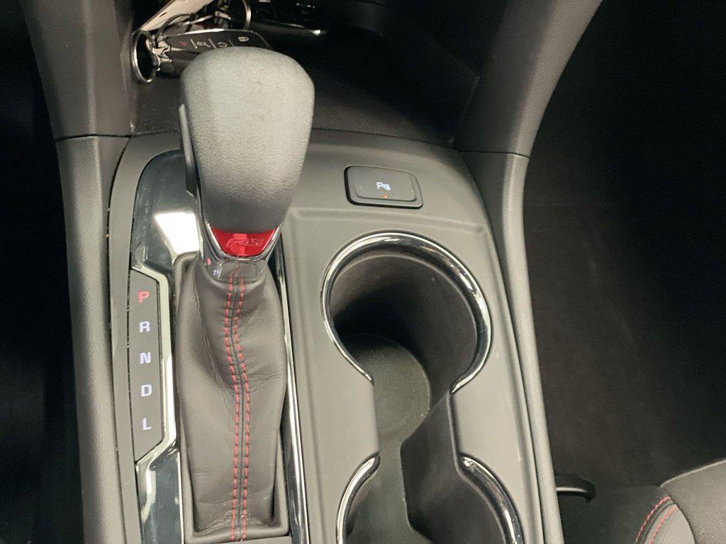 used 2022 Chevrolet Equinox car, priced at $24,498