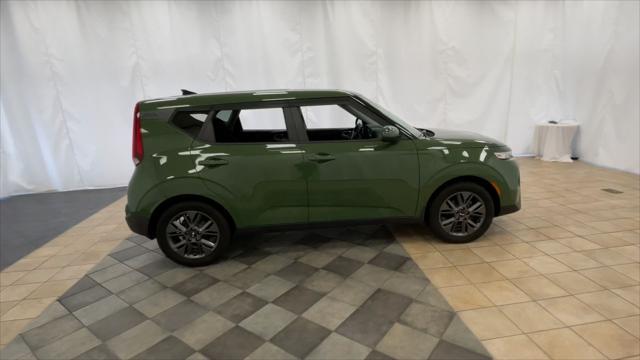 used 2021 Kia Soul car, priced at $14,998