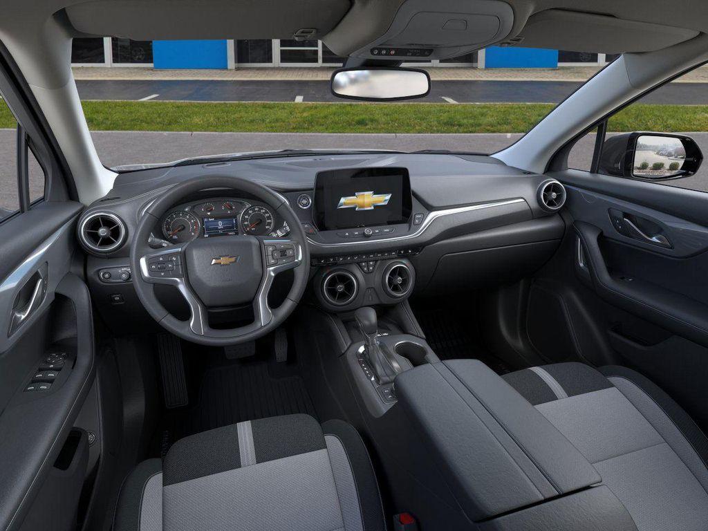 new 2025 Chevrolet Blazer car, priced at $37,039