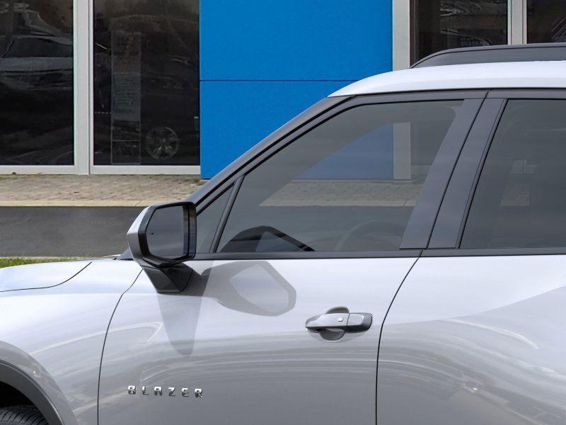 new 2025 Chevrolet Blazer car, priced at $37,039