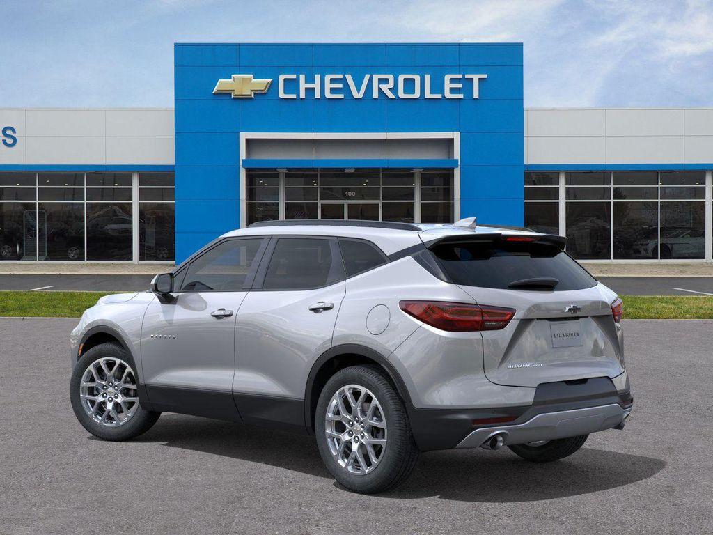 new 2025 Chevrolet Blazer car, priced at $37,039