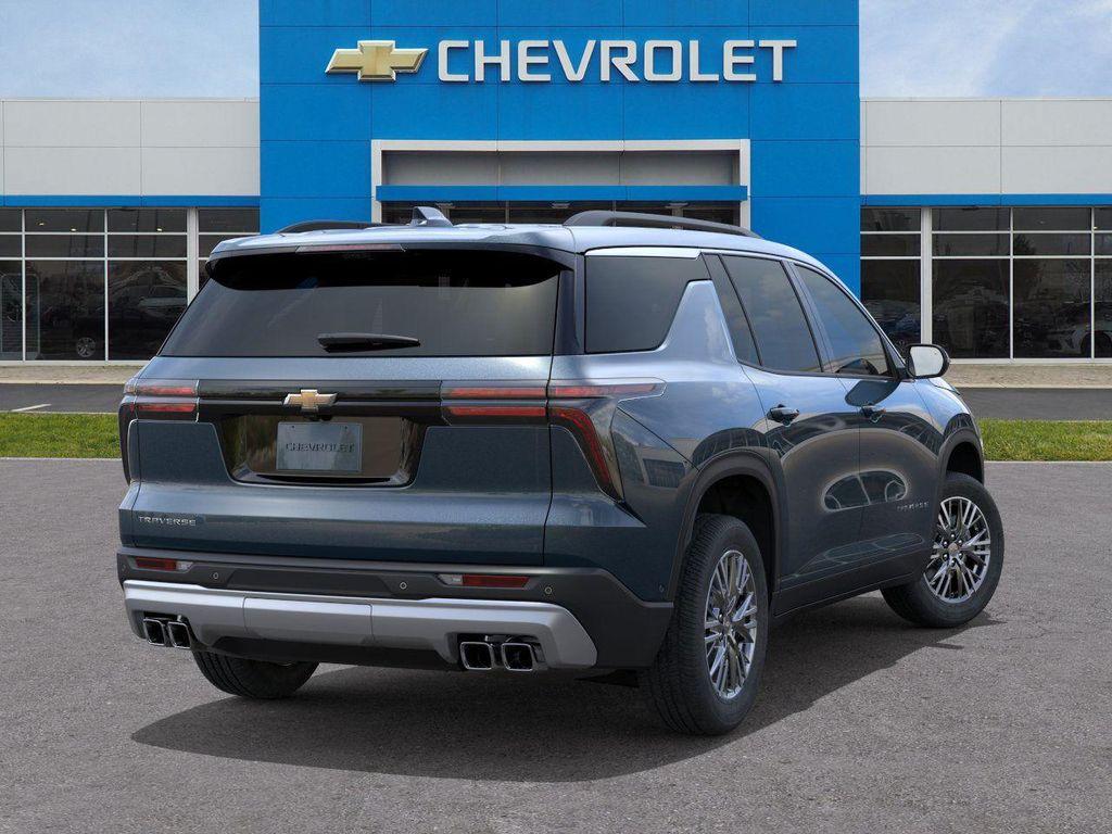 new 2026 Chevrolet Traverse car, priced at $42,685