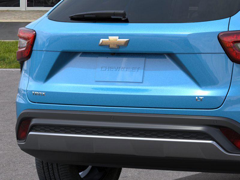 new 2025 Chevrolet Trax car, priced at $25,880