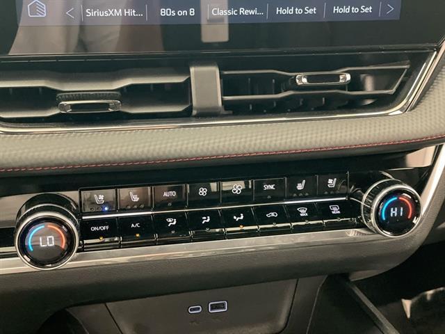 used 2025 Chevrolet Equinox car, priced at $31,998