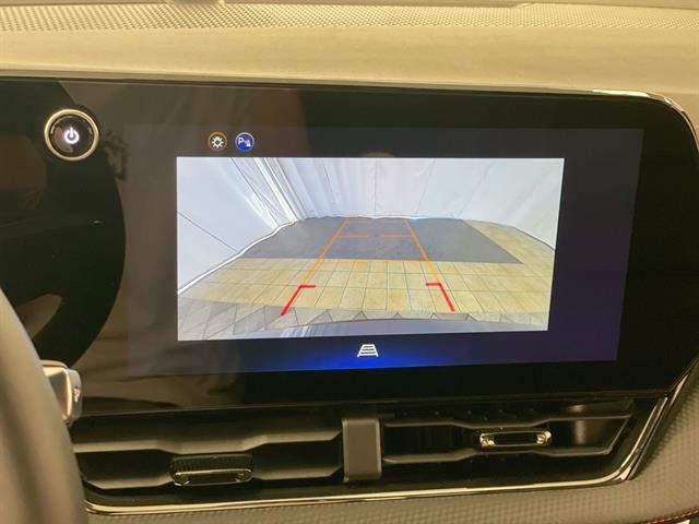 used 2025 Chevrolet Equinox car, priced at $31,998