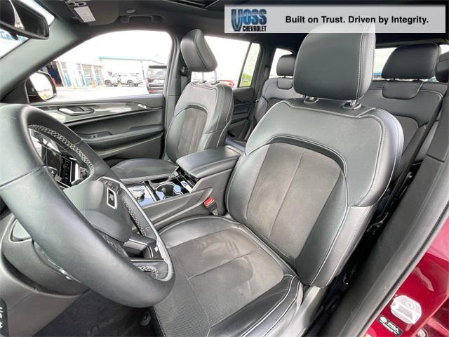 used 2022 Jeep Grand Cherokee car, priced at $29,998