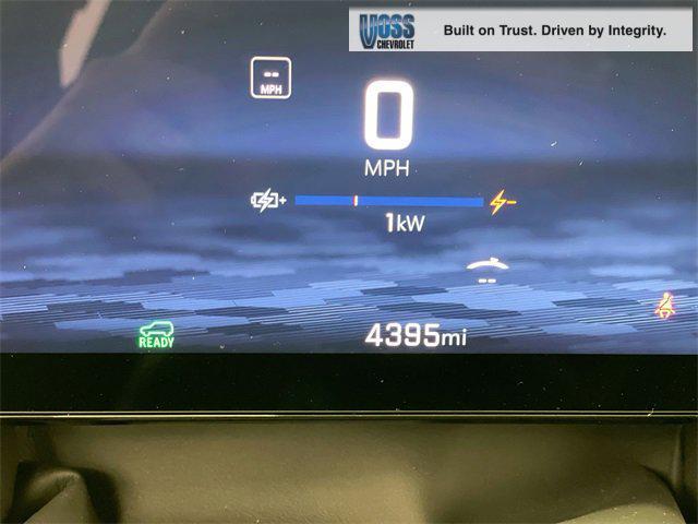 used 2025 Chevrolet Equinox EV car, priced at $27,998