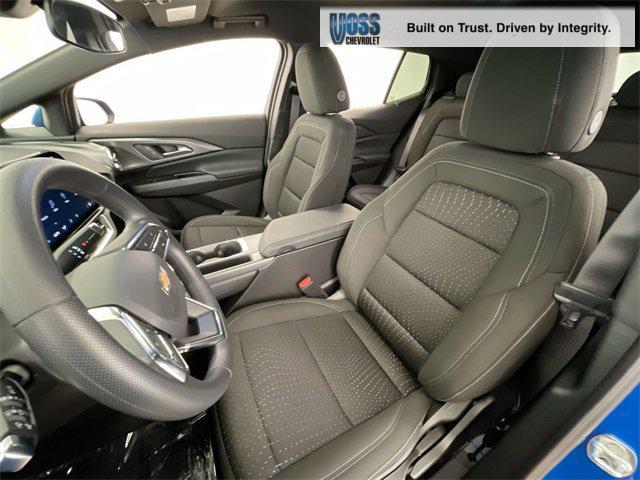 used 2025 Chevrolet Equinox EV car, priced at $27,998