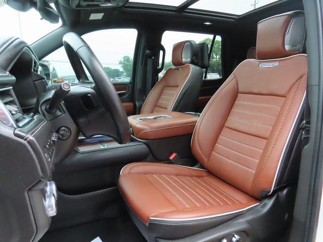 used 2023 GMC Yukon car, priced at $74,000