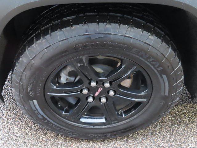 used 2023 GMC Acadia car, priced at $35,872