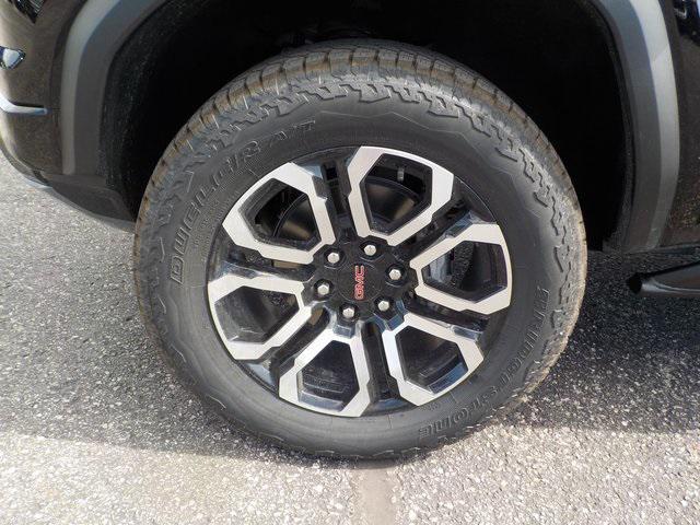new 2025 GMC Canyon car, priced at $52,609