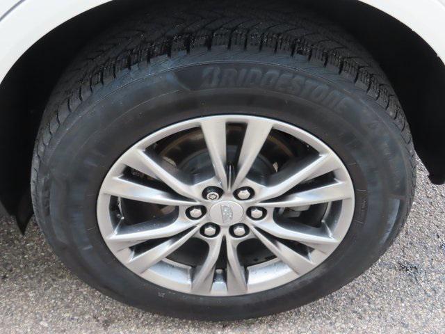 used 2020 Cadillac XT5 car, priced at $19,000