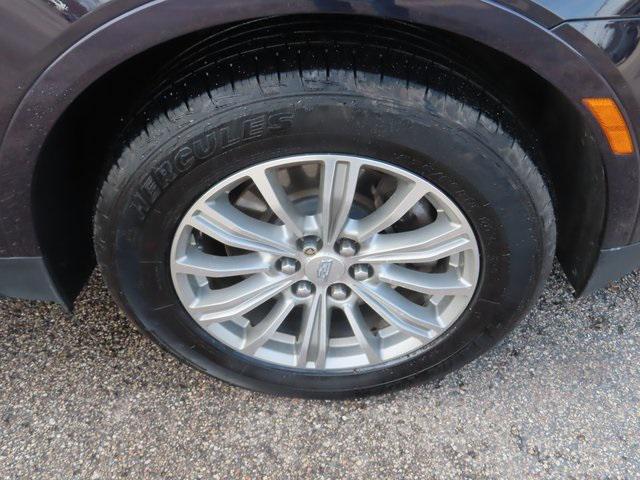 used 2018 Cadillac XT5 car, priced at $20,000