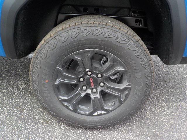new 2025 GMC Canyon car, priced at $43,980
